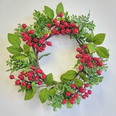 Couronne bougeoir de Noël de 30 cm en buis avec baies rouges et feuilles vert sauge
