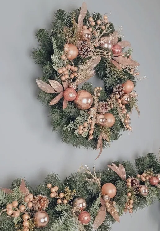 Elegant Australian Pine Christmas Wreath with Ornaments 24"