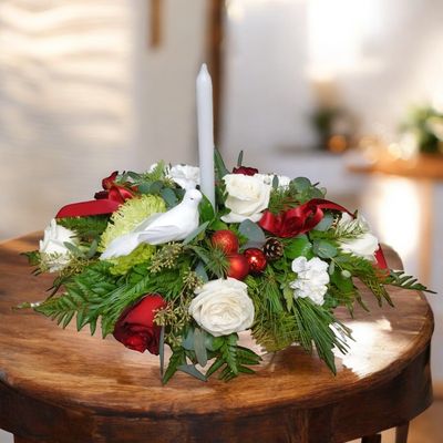 Joy to the World Centerpiece