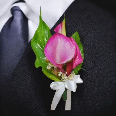 Calla Lily Boutonniere