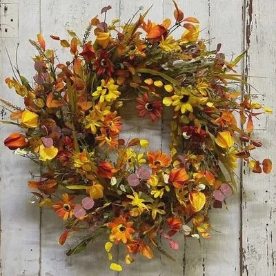 Autumn Wreath with Lanterns &amp; Mini Pumpkins – 26" Fall Door Décor