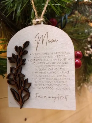 Forever In My Heart Mom Ornament