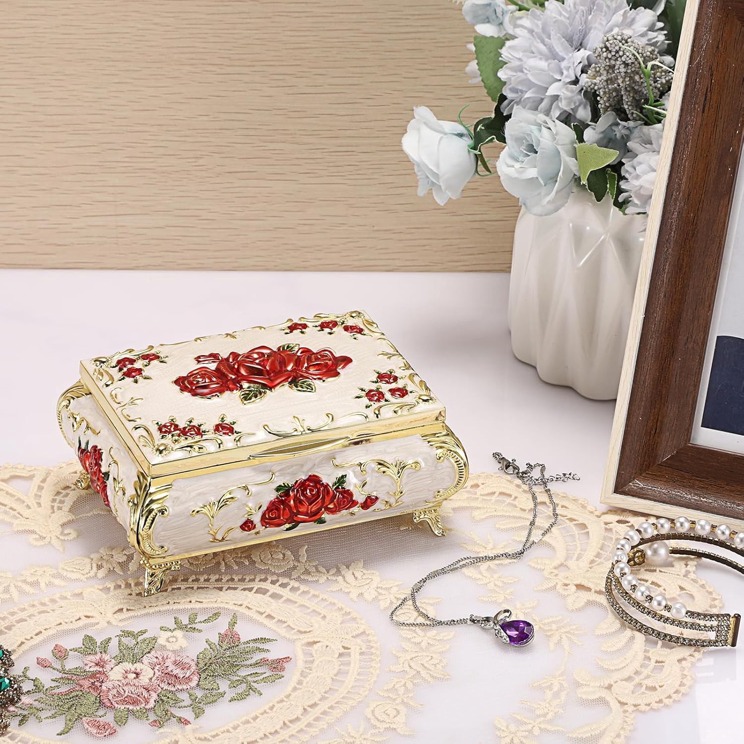 Vintage Roses Jewelry Music Box