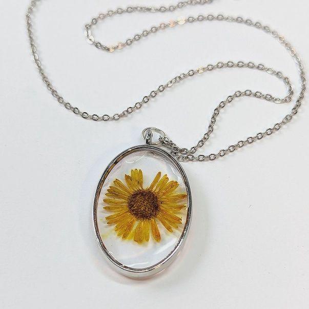 Oval Real Dried Yellow Daisy Flower Resin Necklace