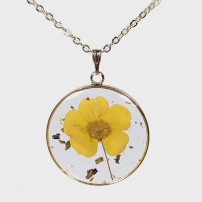 Round Real Yellow Flower Gold Leaf Resin Necklace
