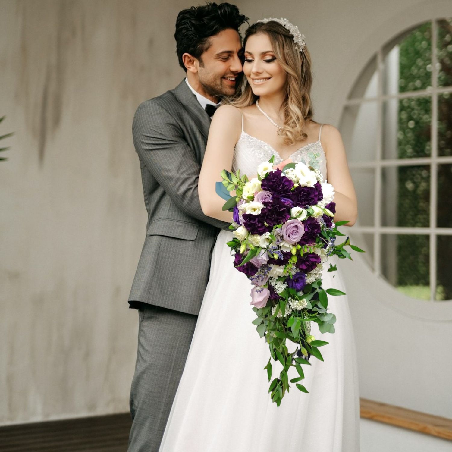 Mirella Cascading Bridal Bouquet