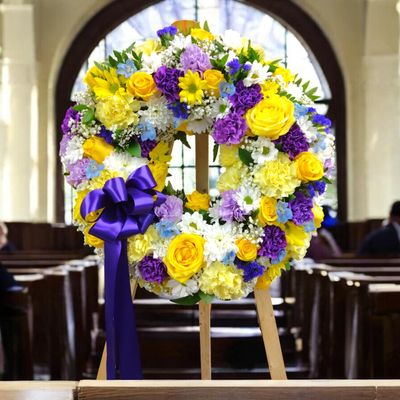 Cherished Memories Circle Wreath