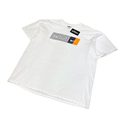 90s Nike &quot;Just Do It&quot; Center Swoosh T-shirt