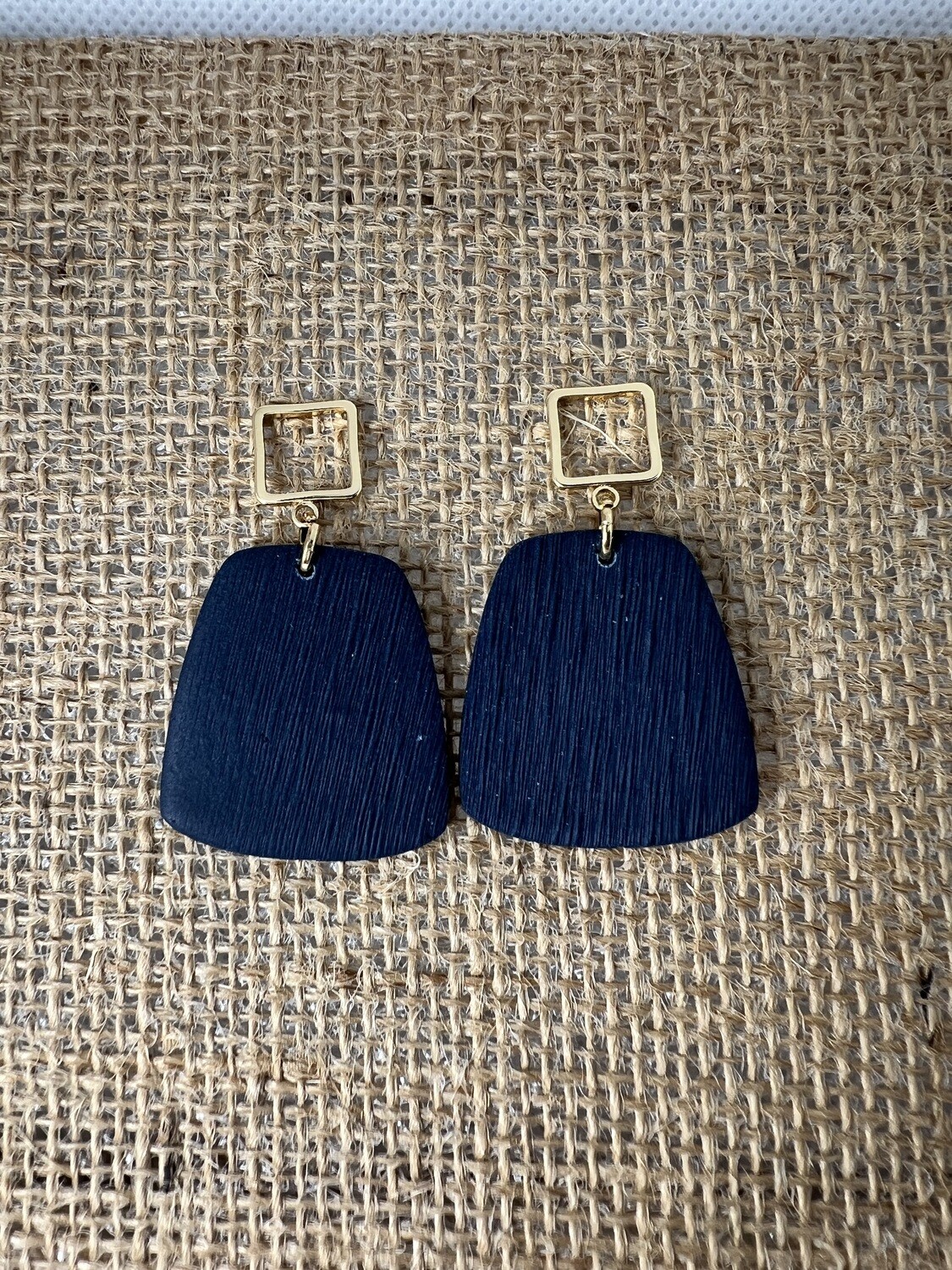 NVY009
