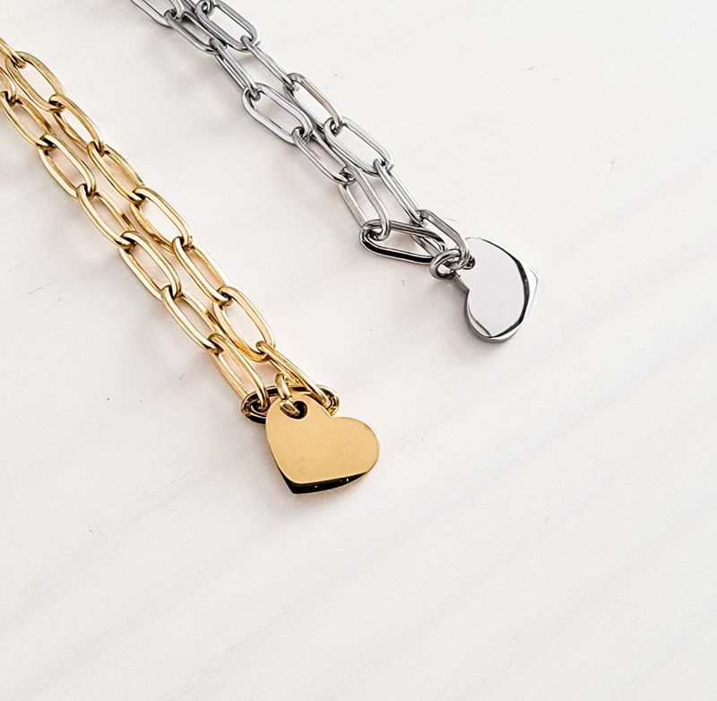 Dangle Heart Bracelet
