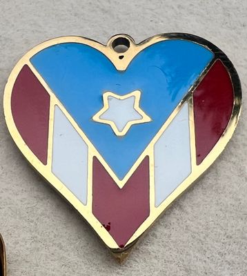 PR Heart Gold Flag