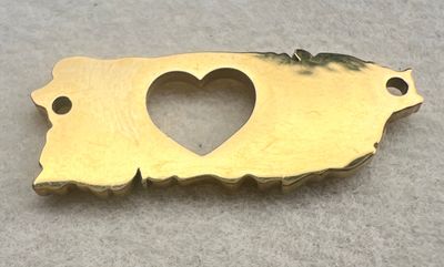 PR Island heart cutout