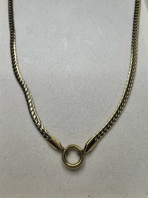 Curb chain