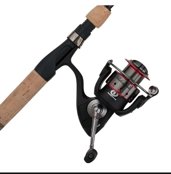 Shakespeare Ugly Stik Elite 7' Medium Spinning Combo (2-Piece) Shakespeare Ugly Stik Elite 7' Medium Spinning Combo (2-Piece)