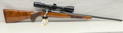 UG-19173 USED Ruger M77 Hawkeye Bolt Action Rifle 300 Win Mag w/ Burris Signature Select 3X-12X Scope