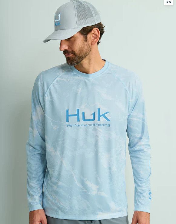 Huk Mossy Oak Pursuit Performance Crew , Color: Mossy Oak Stormwater Bonefish, Size: M