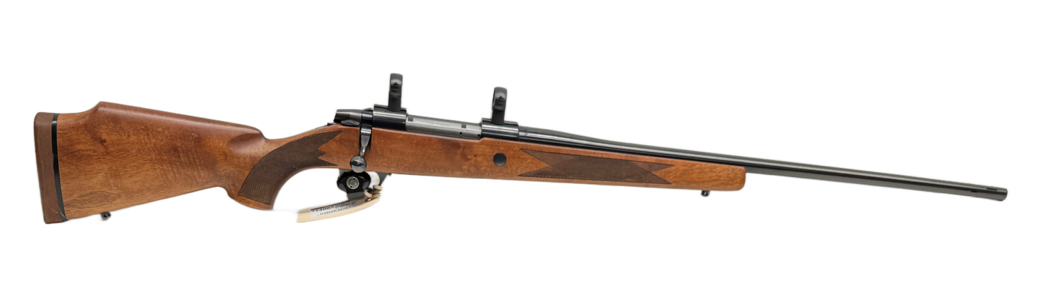 CG-0201 CONSIGHMENT Sako A V 7mm Rem Mag 24&quot; Magnaported Barrel Wood Stock Bolt-Action Rifle mint condition w/ Leupold Scope Rings