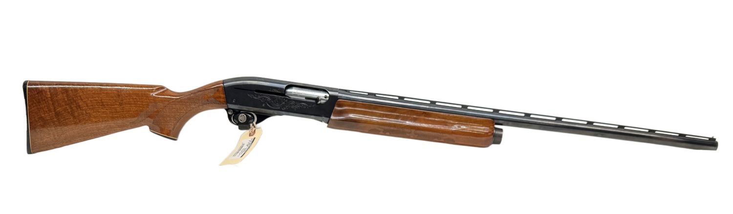 CG-0203 CONSIGNMENT Remington 1100 12 Gauge 2 3/4"  Semi-Auto Shotgun in Good Condtion
