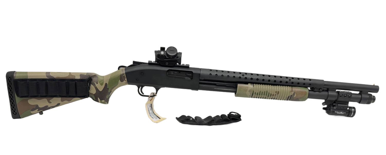 UG-20911 Used Mossberg 590 12Ga 3" Pump Action Shotgun, 20" Barrel w/ Heat Shield, Includes TRS-25 Red Dot Optic, Streamlight TLR-1 HR 1000 Lumens, 3 Estac 7 Round Shotgun Cards - Excellent Condition!