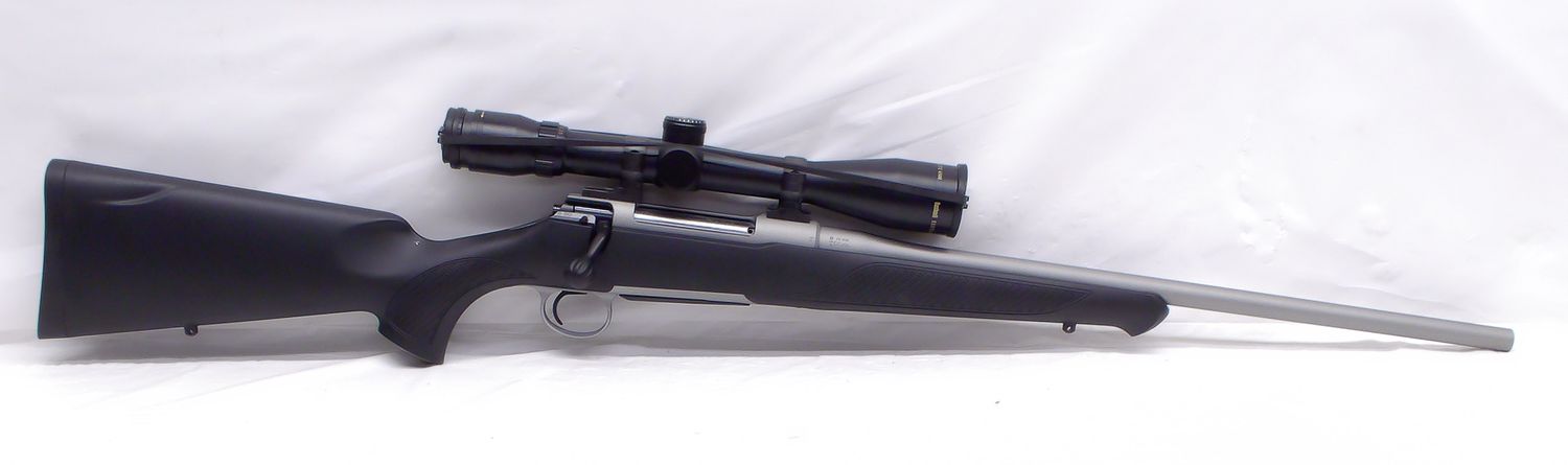 CG-0226 Sauer Model 100 bolt action rifle, 308 Win, Stainless Barrel and action.  With Bushnell Elite 6500  2.5 - 16X scope. New Condition.