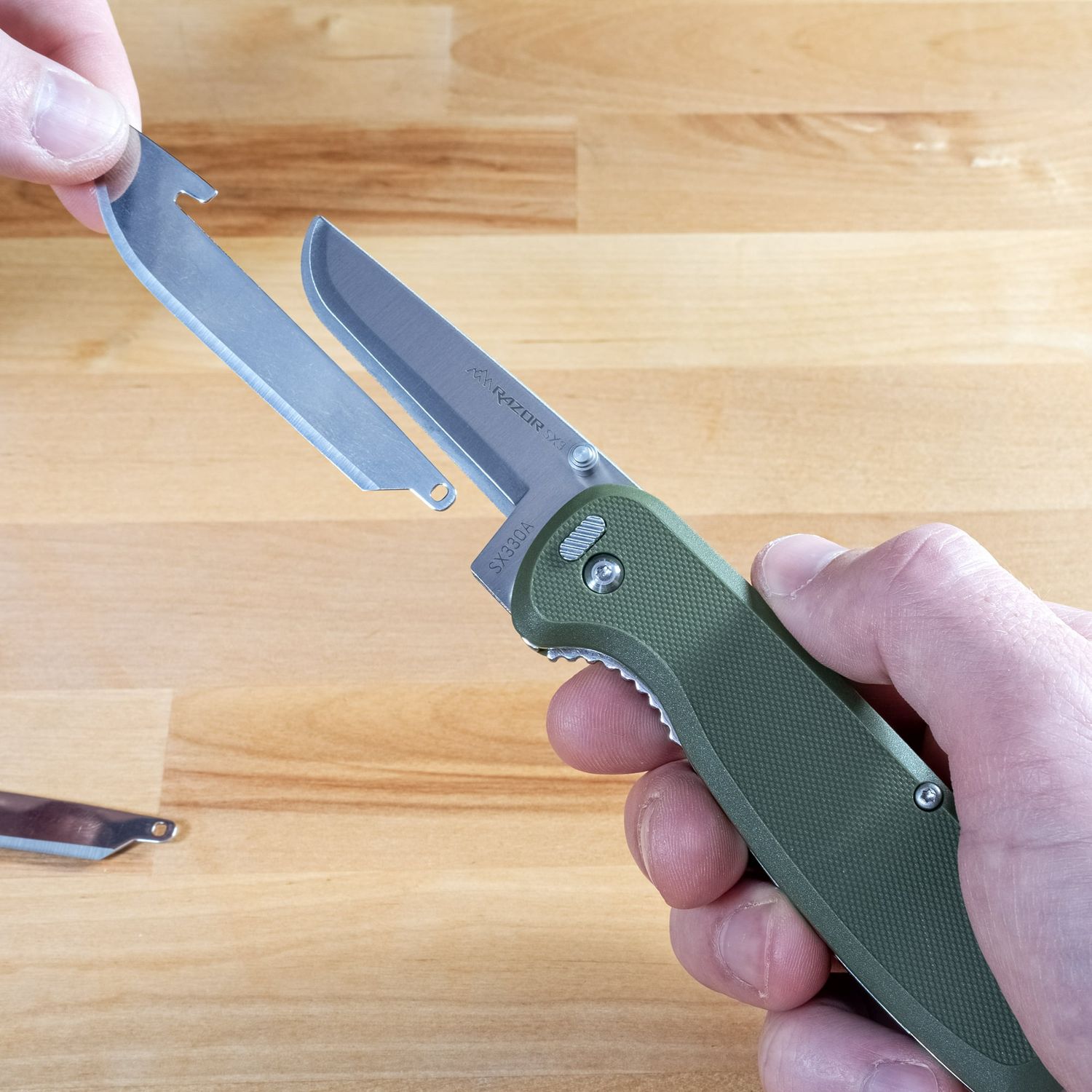 Outdoor Edge RRC204C  4-pack of 3.5" blades