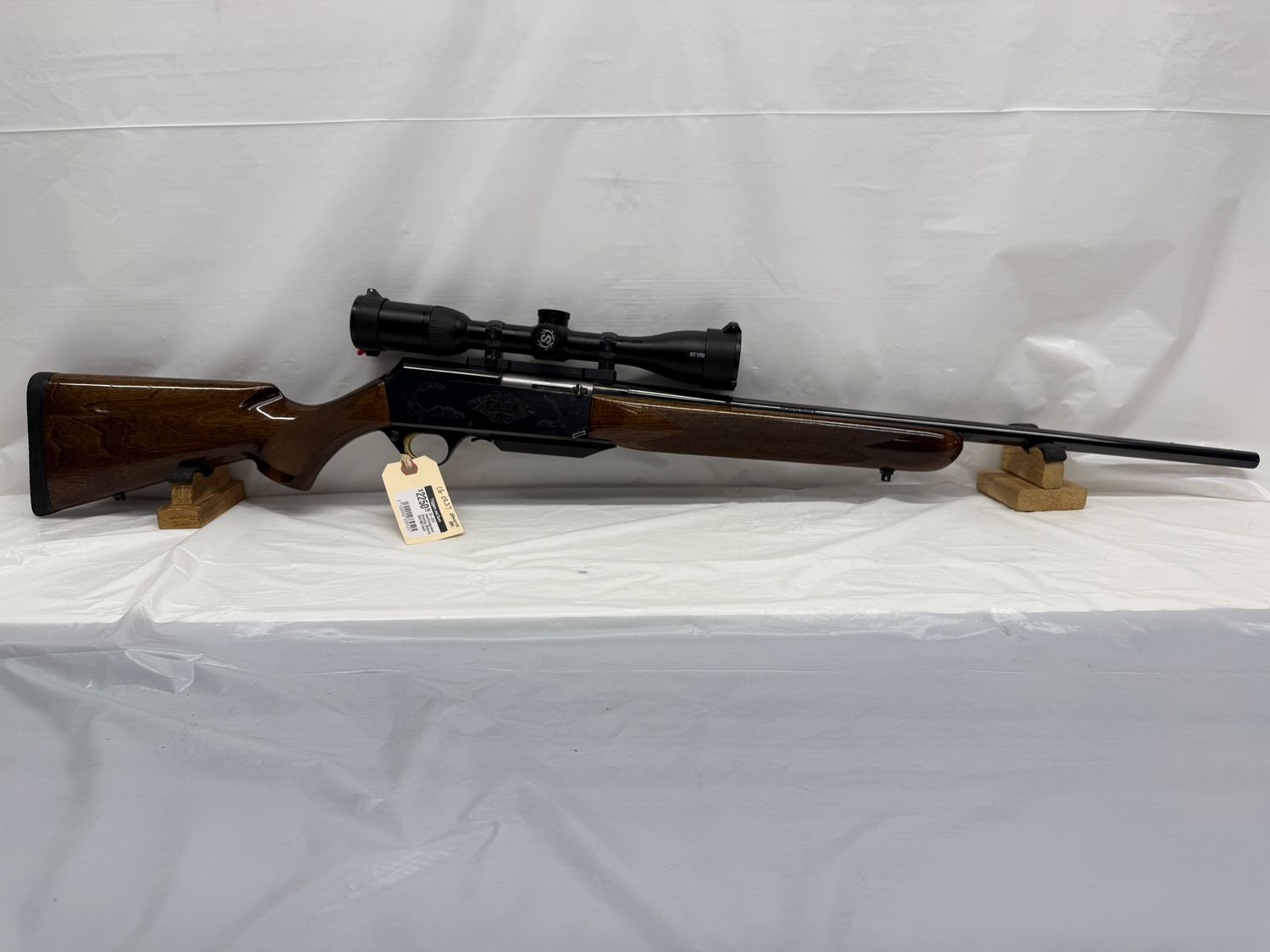 CG-0237 Used/Consignment Browning (Belgium) BAR MKII Safari 30-06Sprg Semi Auto Rifle, 22 CG-0237 Used/Consignment Browning (Belgium) BAR MKII Safari 30-06Sprg Semi Auto Rifle, 22" Barrel, Includes an Extra Magazine, Styrka 3-9x40 Scope. Mint Condition!