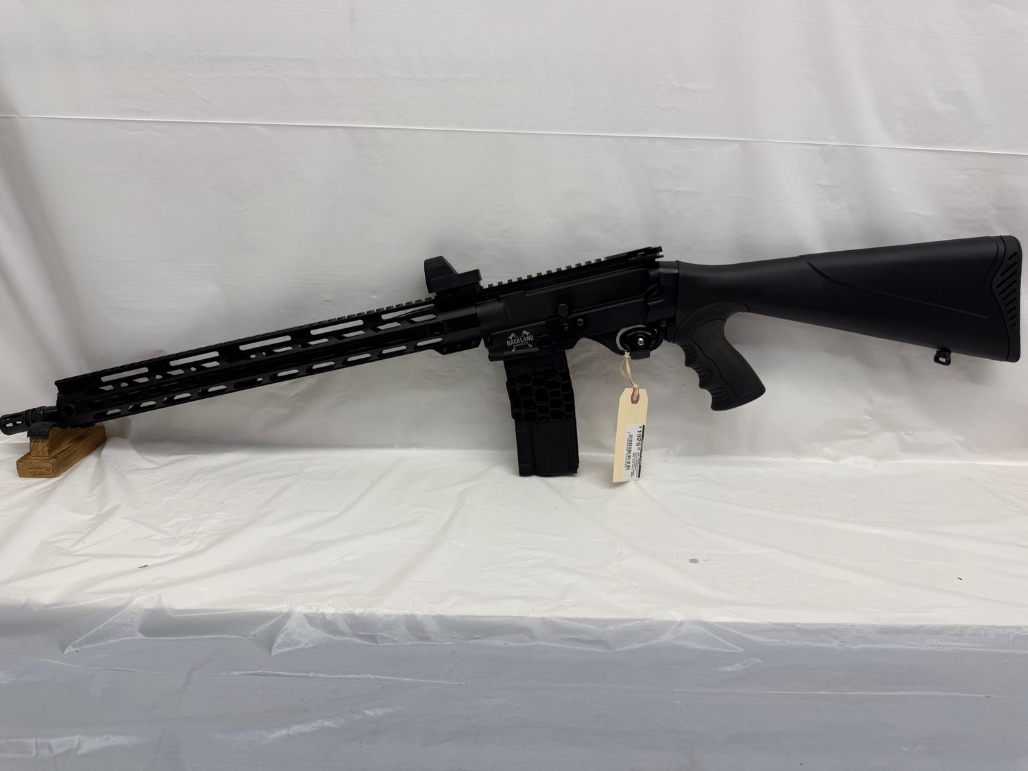 UG-21564 Crusader Arms Backland Hunter Semi-Auto rifle, 223Rem W/ Canuck Holo Sight and Aftermarket Stock, Dual Connecting 5Rd Magazines - Excellent Condition!