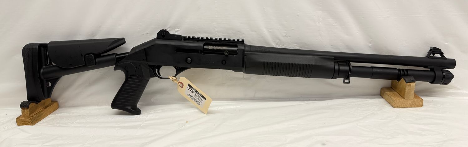 UG-21836 Used Canuck Elite Operator 12Ga 3 UG-21836 Used Canuck Elite Operator 12Ga 3" Semi Auto 18.6" Chrome Lined Barrel, Includes Box and Original Parts, eg. Extra Stock and Butt Pad, 5 Chokes etc. - Mint Condition!