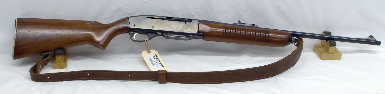 CG-0247 Remington Model 742 Woodsmaster semi-auto rifle, 308 Win with one detachable magazine. Stock has a small crack where it meets the reciever,  Good condition.