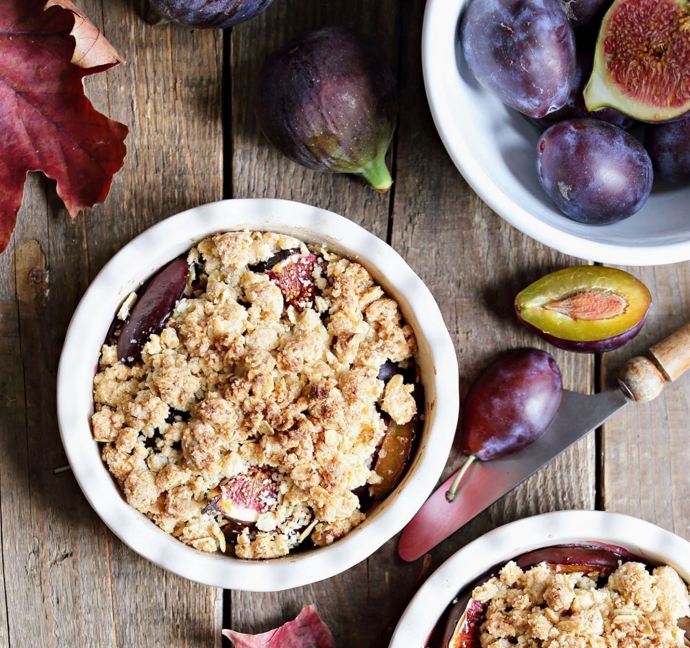 Linsencrumble mit selfmade Kräuterfrischkäse und Petersilie