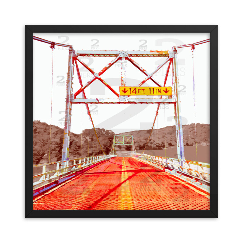 Green&#39;s Mill Bridge in Red