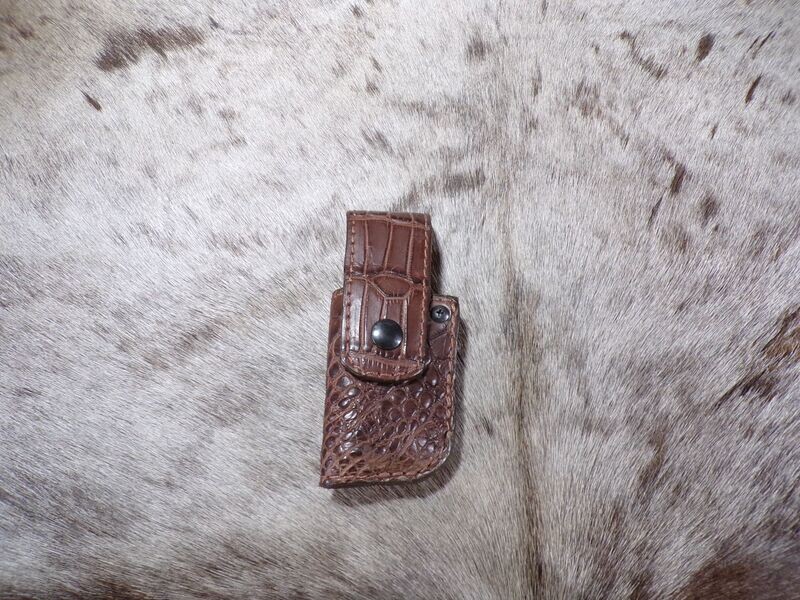 Multi-tool Pouch Alligator