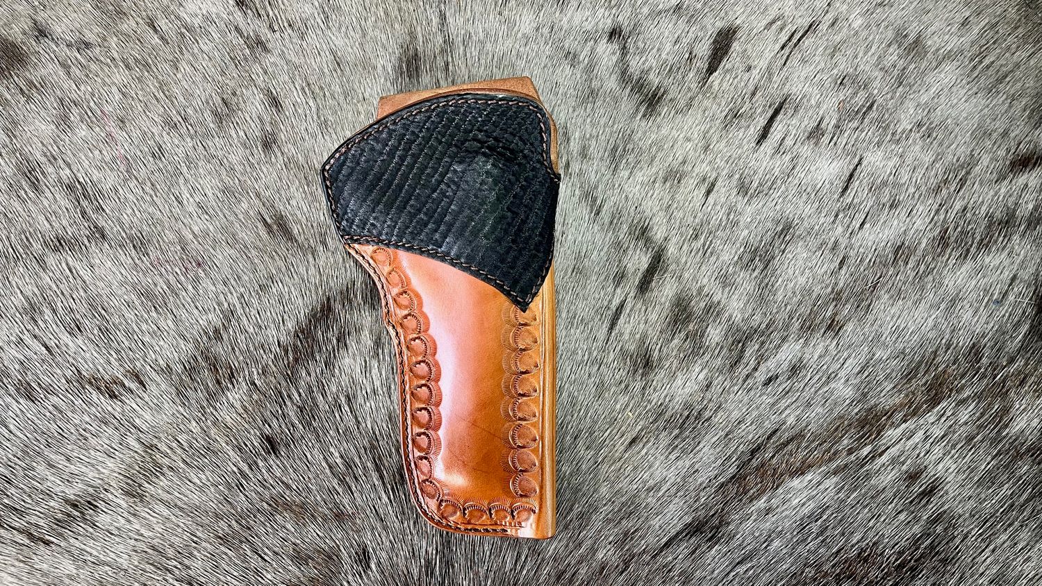 Cattleman RH Surf-n-Turf fits Colt Grizzly