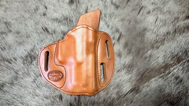 Cuda XD 45 right hand tan