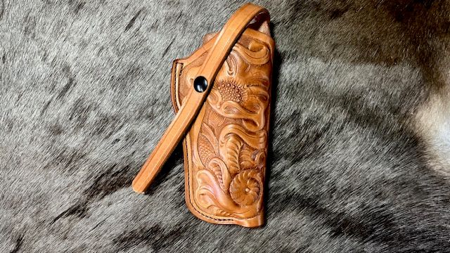 Floral Carved 120 4 5/8 Blackhawk RH