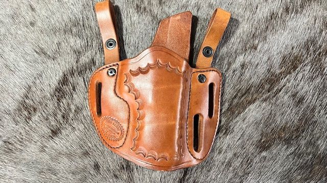 Cuda Glock 20 Border Stamped IWB RH Tan