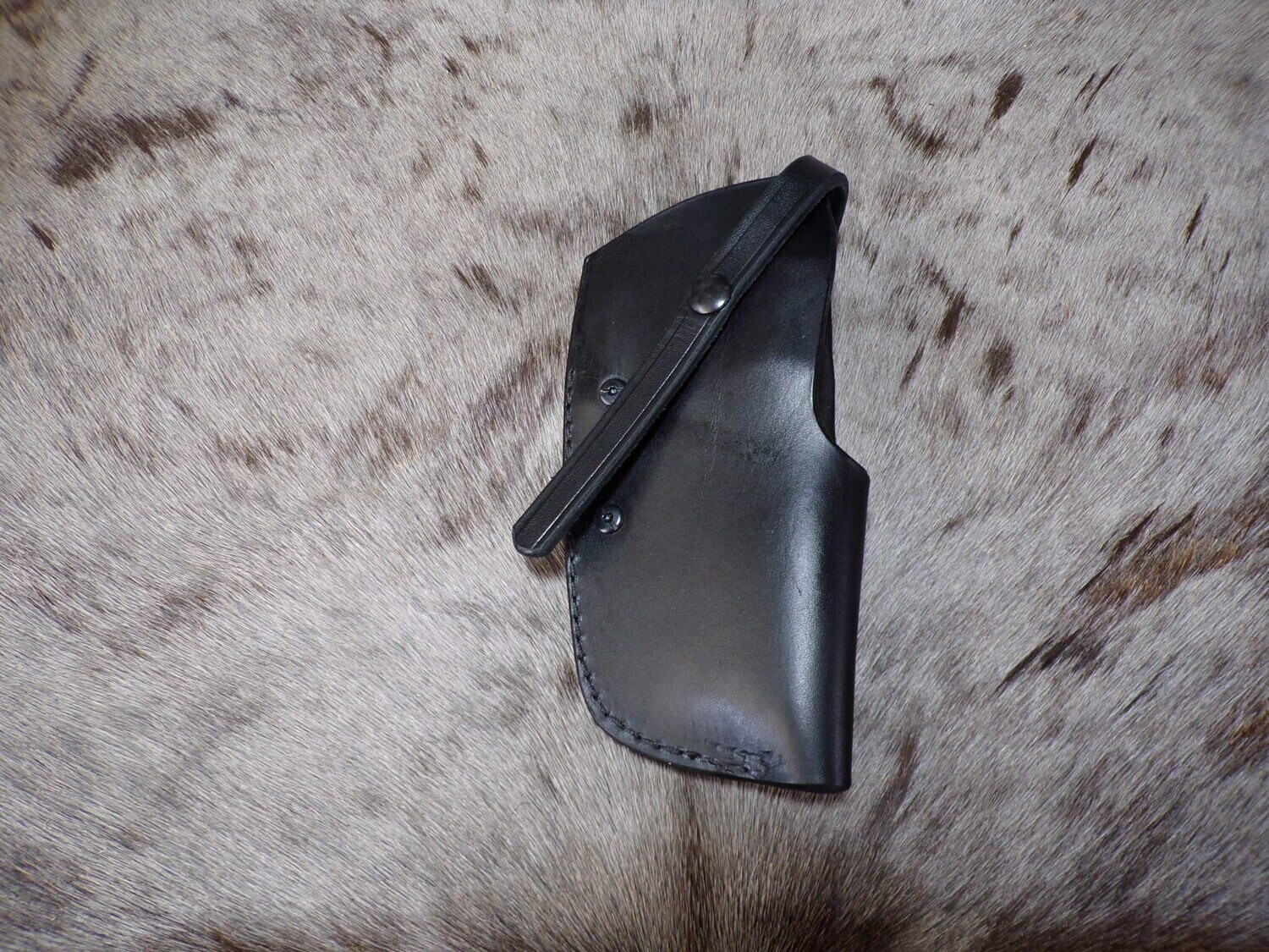 240 fits L Frame 4" Black, Hammer Strap, Optic Cut RH