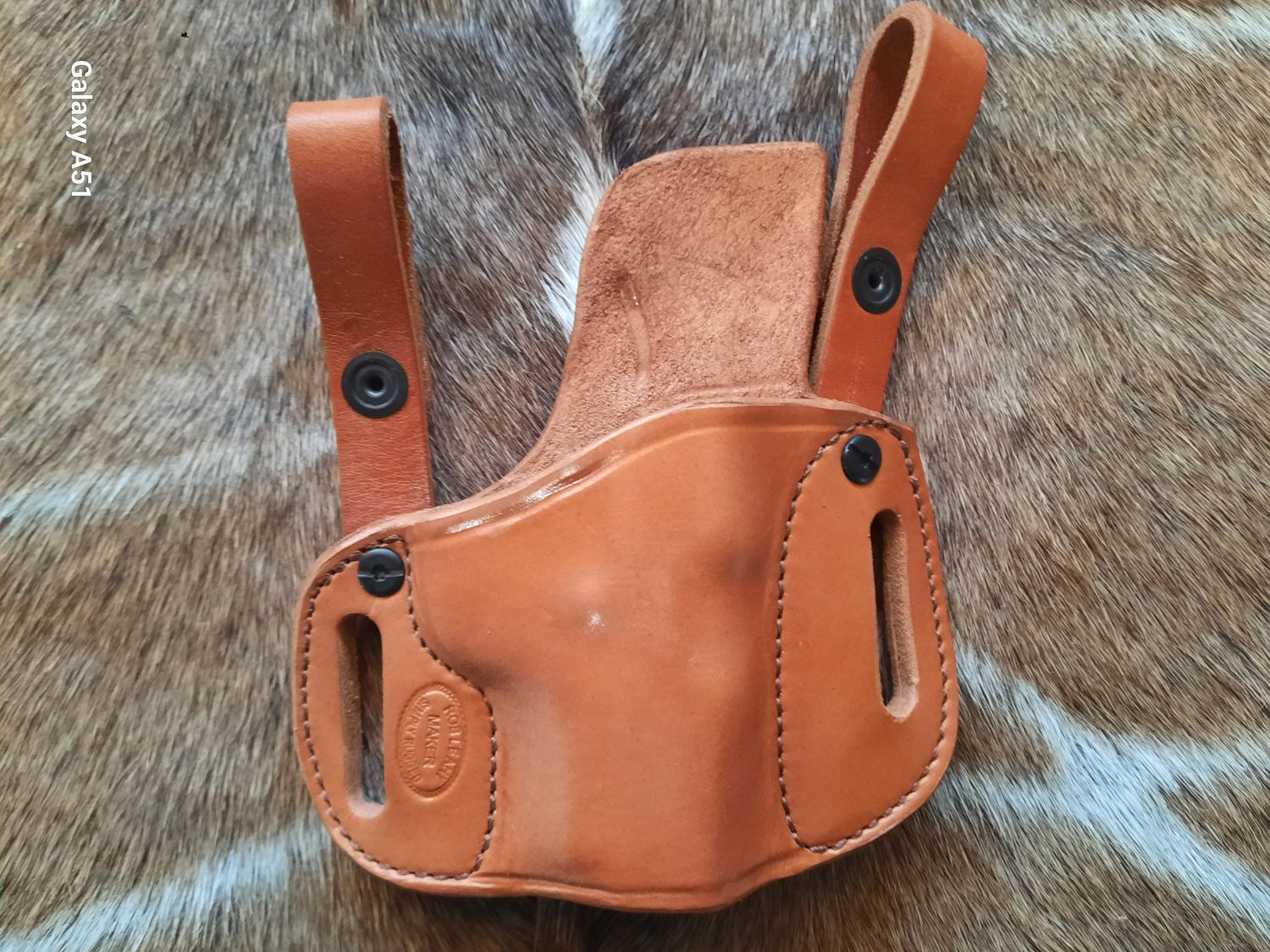 Cuda fits EMP RH with IWB Straps TAN
