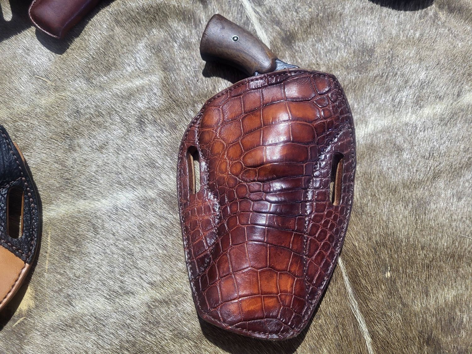 Sourdough fits SW N Frame 5", RH w/Alligator and lining