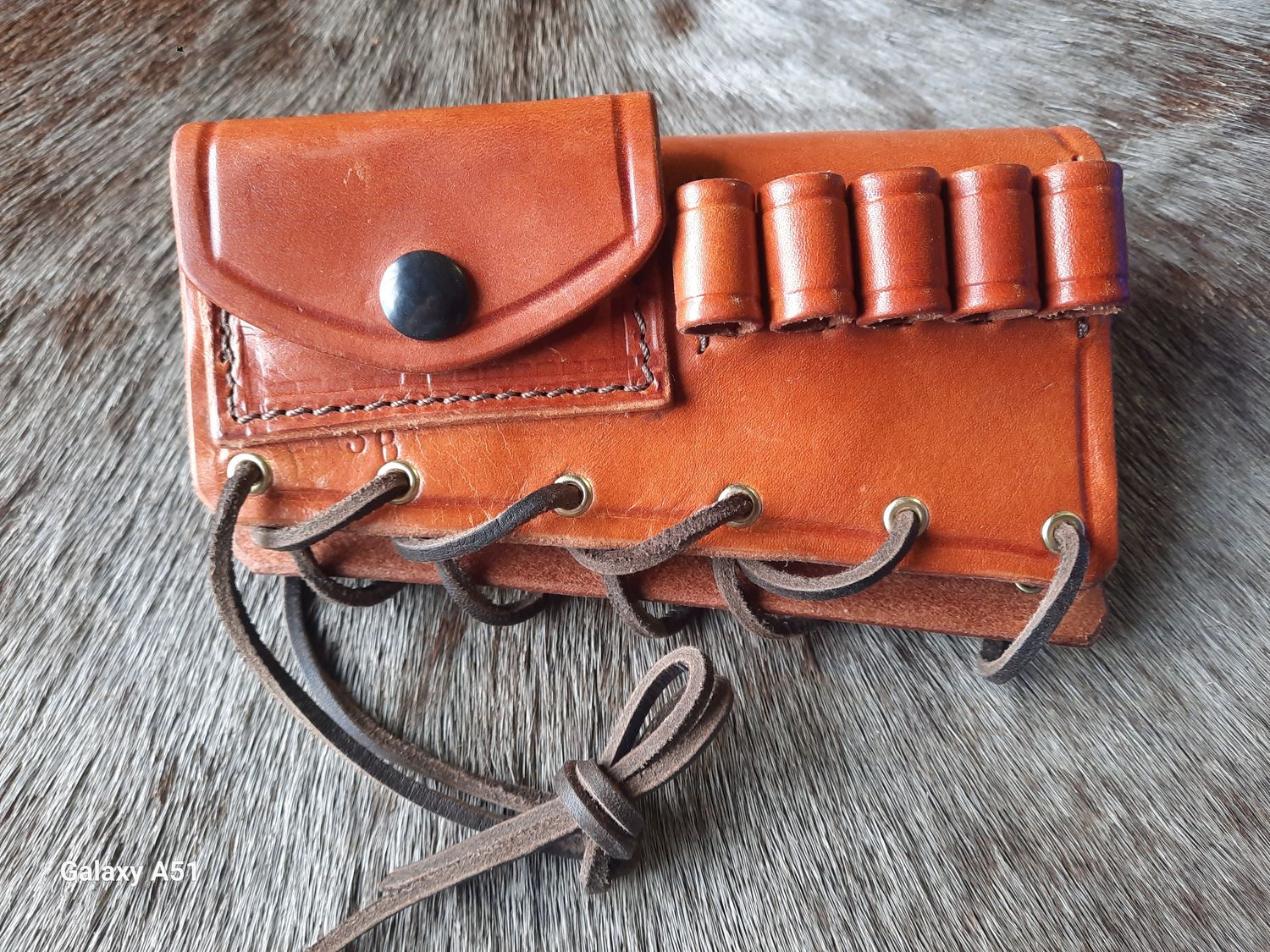 Cartridge Cuff fits .45/.410 X 5 and .22 Pouch, LEFT HAND, Tan