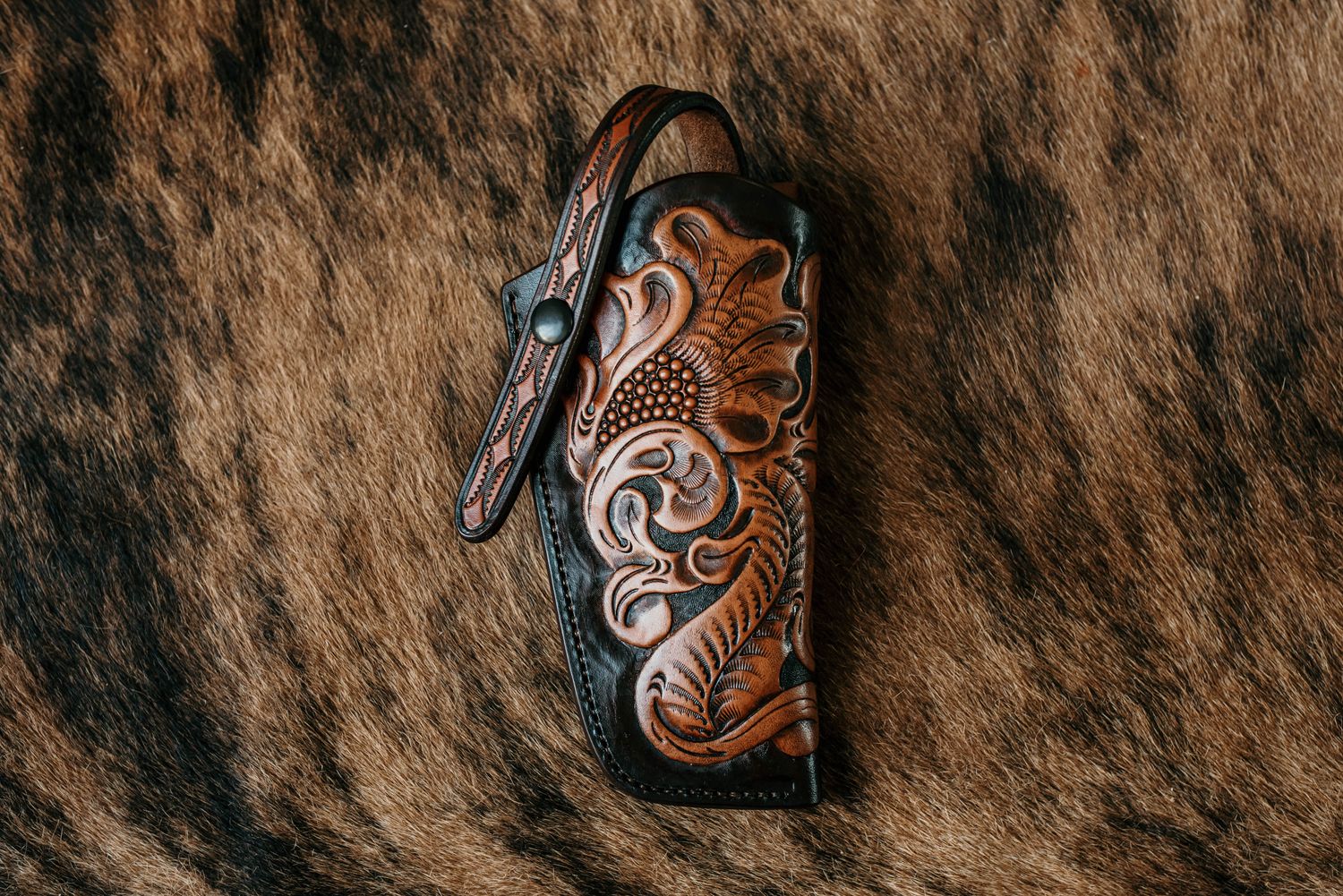 Rh floral tooled 4 5/8 Black Hawk