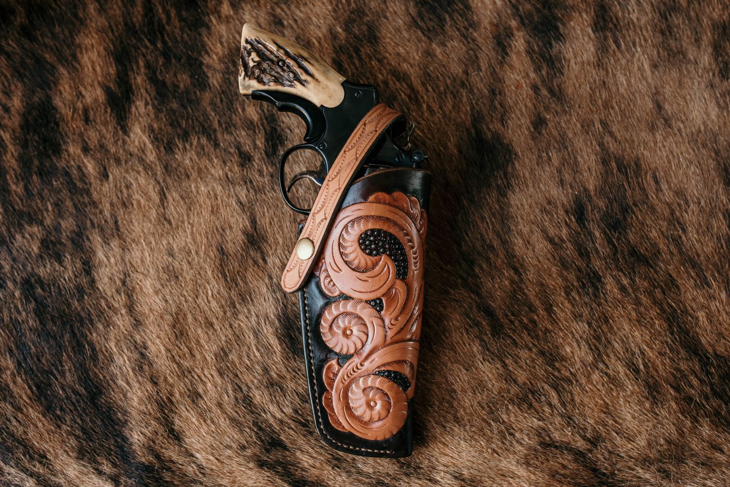 RH Floral tooled Tom Threepersons 5" N