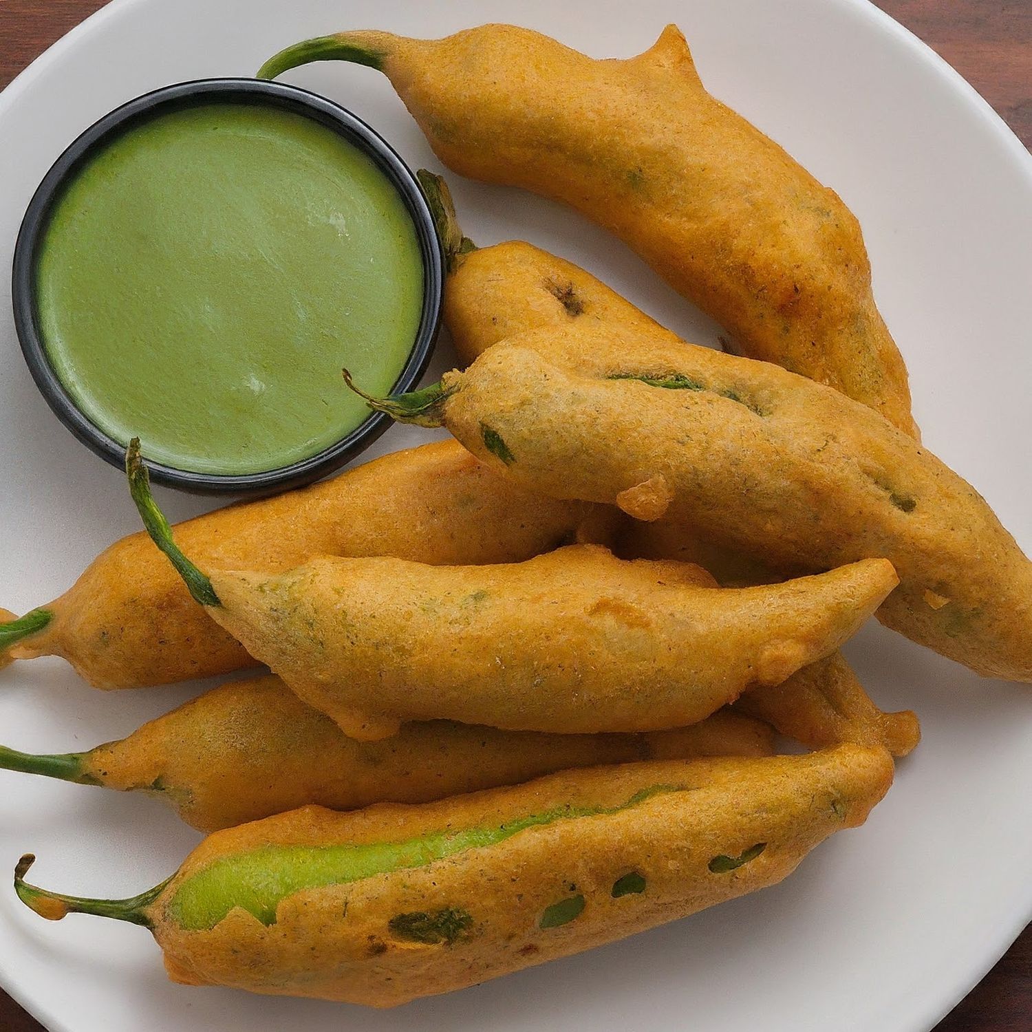 Mirchi Bajji (4 PCs)