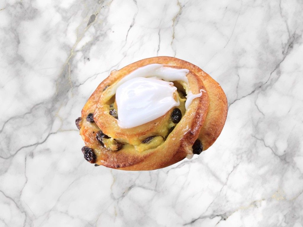 Rozijnenkoek rond