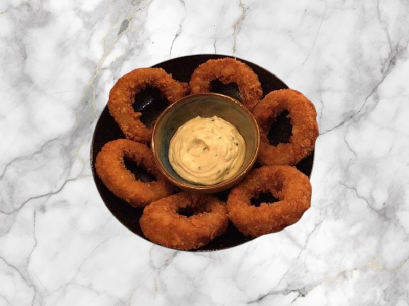 Calamares met verse tartaarsaus ( 15 stuks )