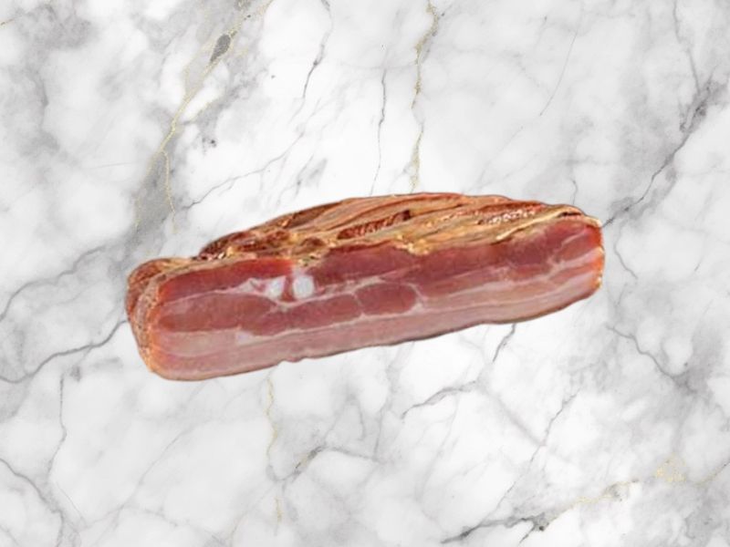 Huisbereid gezouten spek