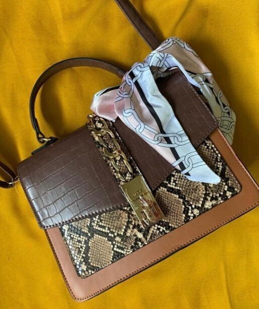Bolsa de aldo sale