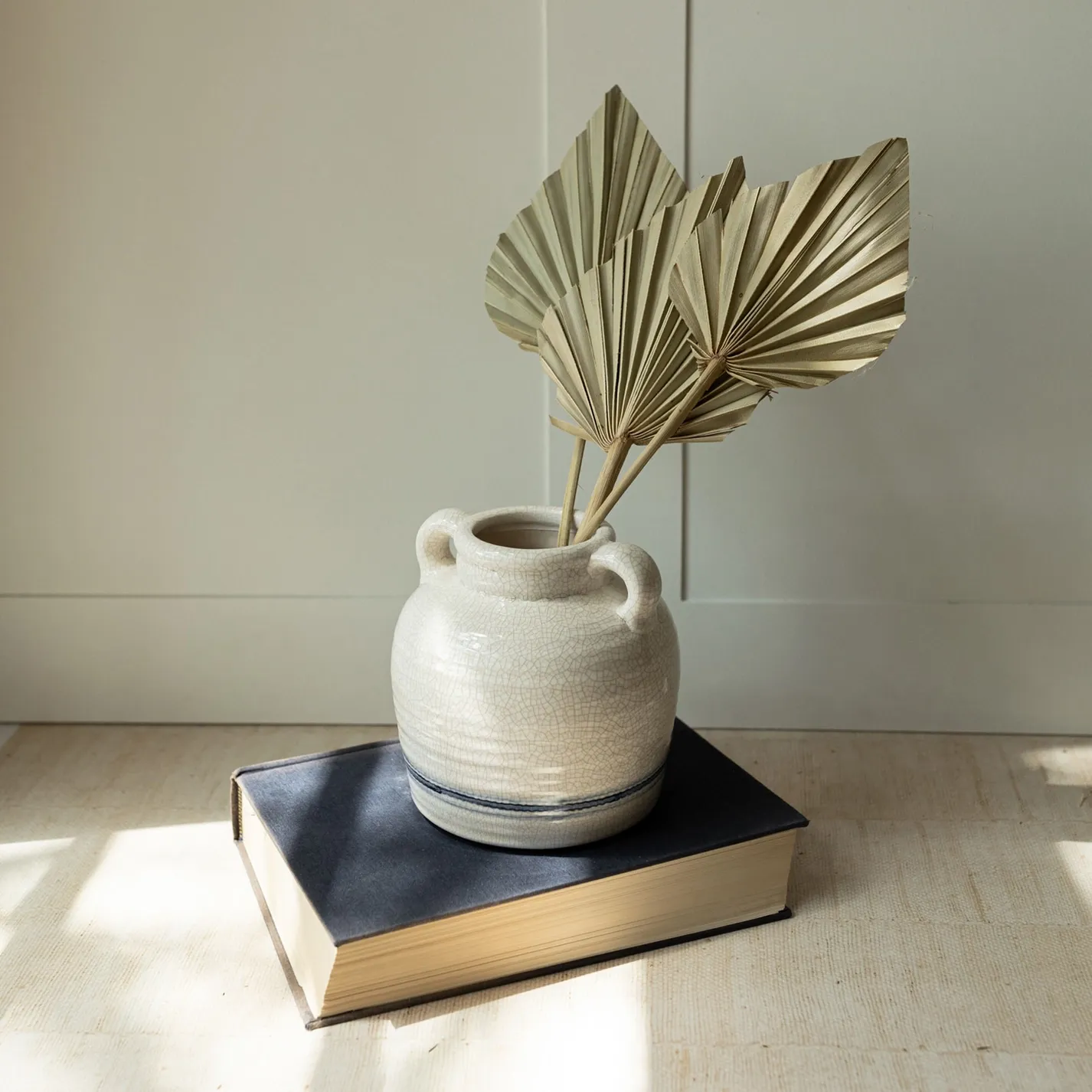 Edaline Vintage Crackle Ceramic Vase