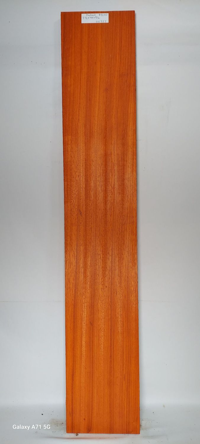 Padauk 7,1/2"x 44"x15/16"