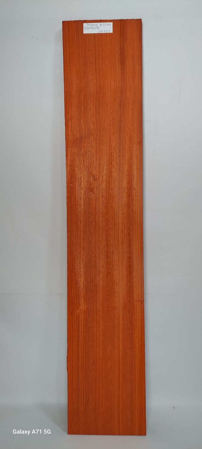 Padauk 7.1/2"x40"x7/8"